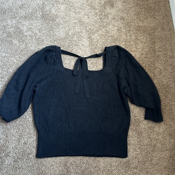 Express Tie-Back Sweater - Picture 6 of 9